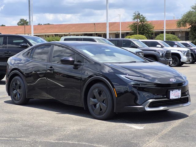 0218 2026 Toyota Prius Plug-In Hybrid Hatchback Front-Wheel Drive Continuously Variable Transmission
