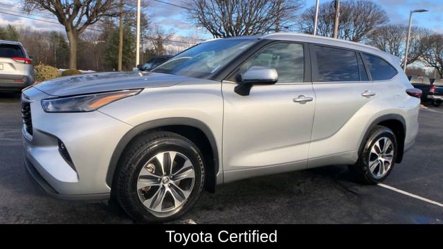 2024 Toyota Highlander XLE 4