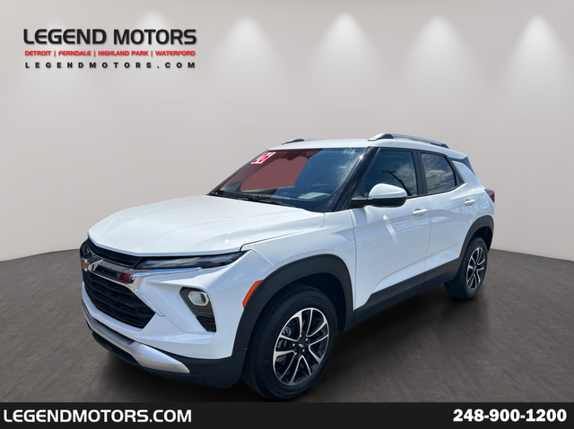 Summit White 2026 Chevrolet Trailblazer SUV / Crossover Four-Wheel Drive 9-Speed Automatic