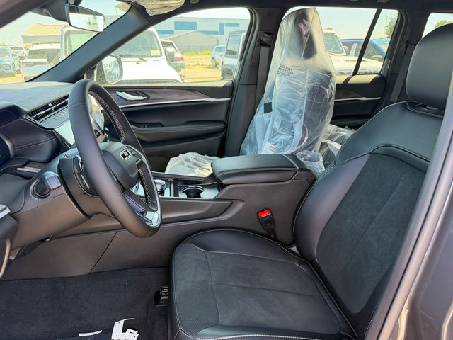 new 2026 Jeep Grand Cherokee car, priced at $37,525