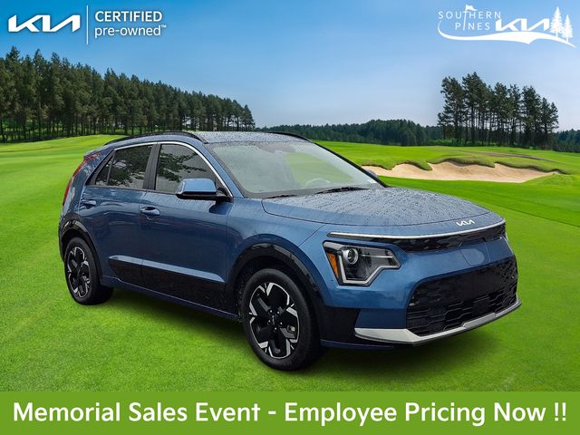 Mineral Blue 2023 Kia Niro EV Wind FWD SUV / Crossover Front-Wheel Drive 1-Speed Automatic