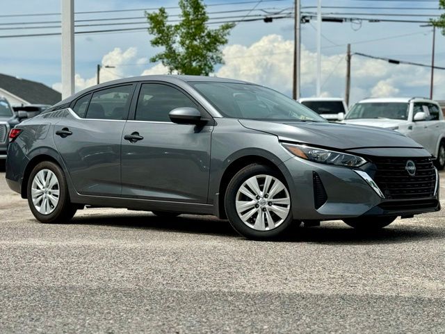 2025 Nissan Sentra S CVT's photo