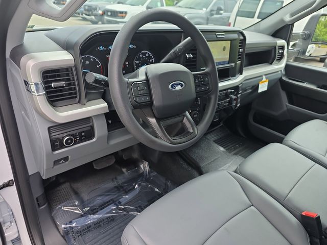 New 2026 Oxford White Ford F-350® XL image 16