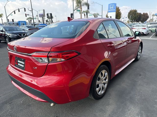 2021 Toyota Corolla LE 4