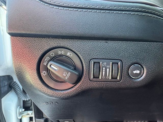 Used 2023 White Dodge R T Scat Pack image 22