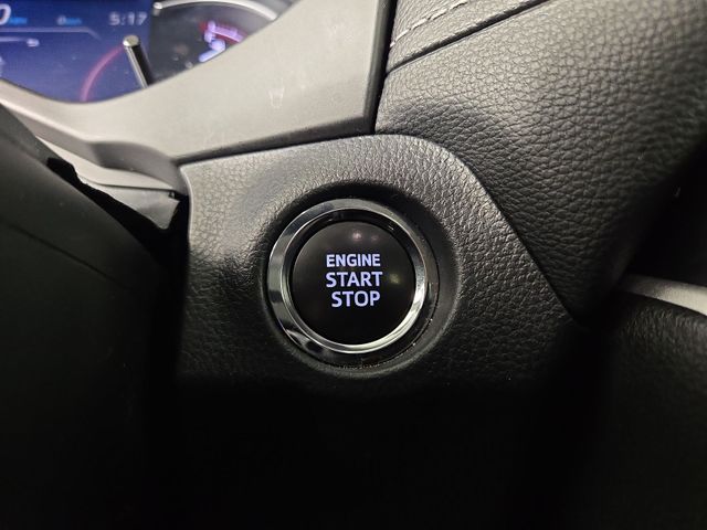 2024 Toyota RAV4 XLE photo
