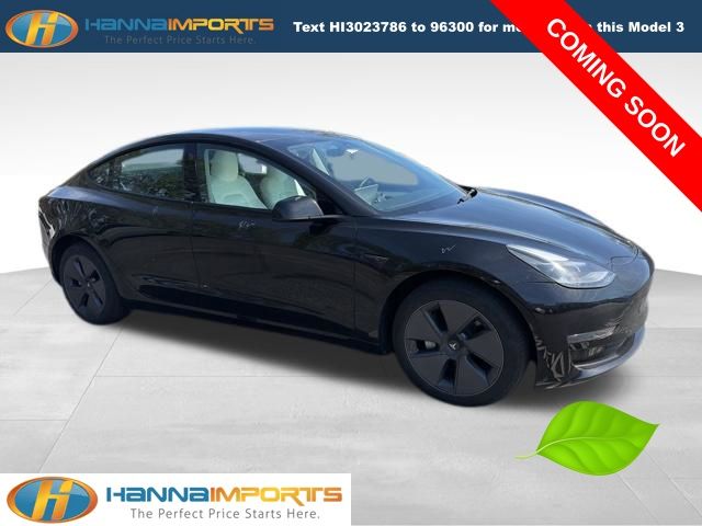Solid Black 2023 Tesla Model 3 RWD Sedan Rear-Wheel Drive 1-Speed Automatic