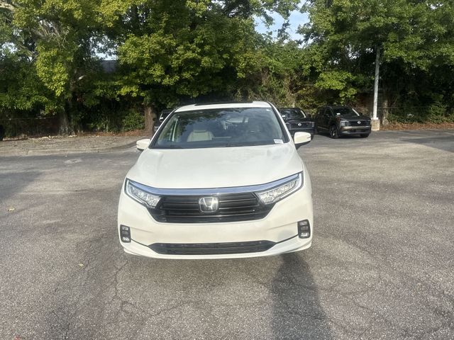 Used 2022 White Honda EX-L image 2