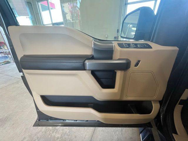2018 Ford F-150 XLT photo