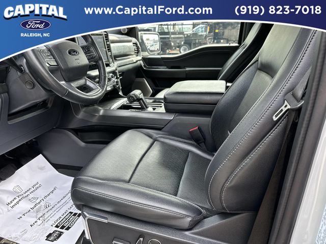 Used 2024 White Ford Lariat image 19
