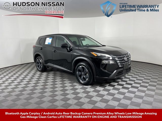 2024 Super Black Nissan Rogue SV SUV