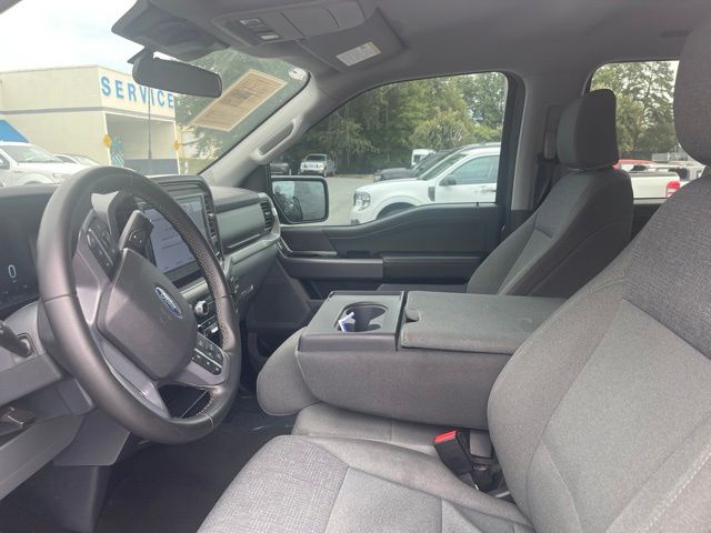Used 2025 Gray Ford XLT image 9