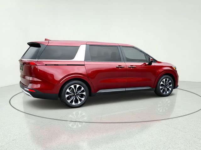 Used 2022 Kia Carnival Van