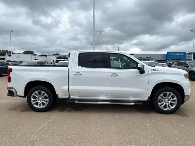 Used 2025 Chevrolet Silverado 1500 Truck