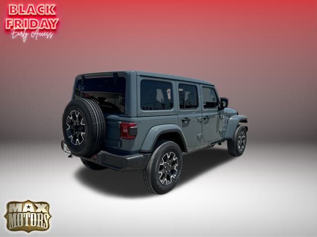 2024 Jeep Wrangler Sahara 10