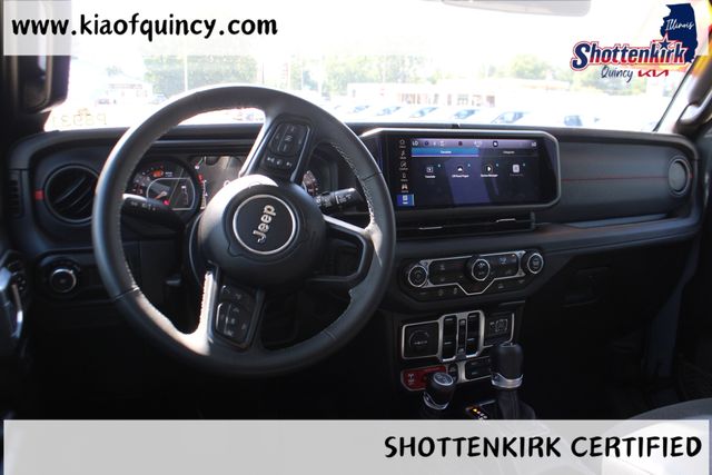 Used 2025 Jeep Wrangler SUV