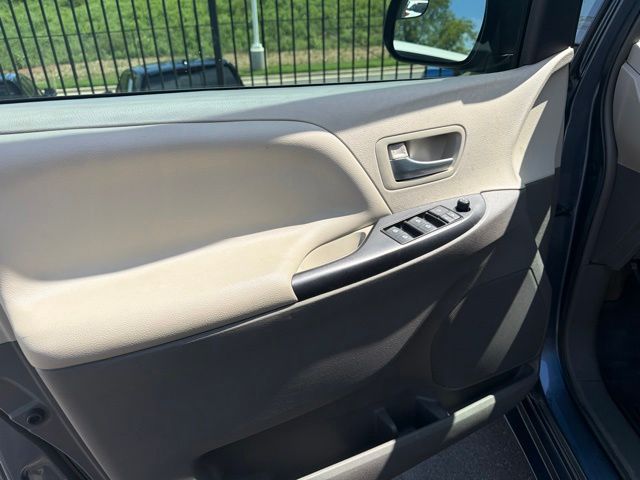 Used 2017 Blue Toyota LE image 8