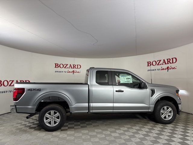 2025 Iconic Silver Metallic Ford F-150 XL 4X4 Truck
