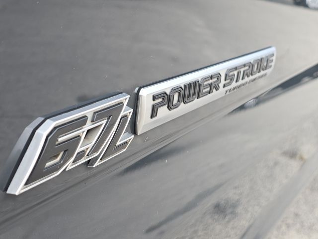 2021 Ford F-350SD Platinum:168354B