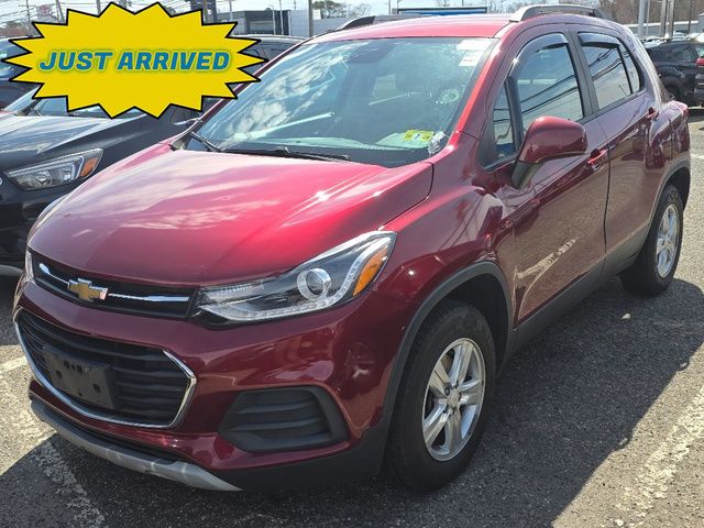Red (Crimson Metallic) 2021 Chevrolet Trax LT AWD SUV / Crossover All-Wheel Drive 6-Speed Automatic