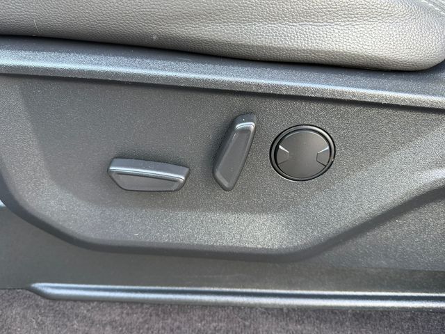 used 2021 Ford F-150 car, priced at $29,983