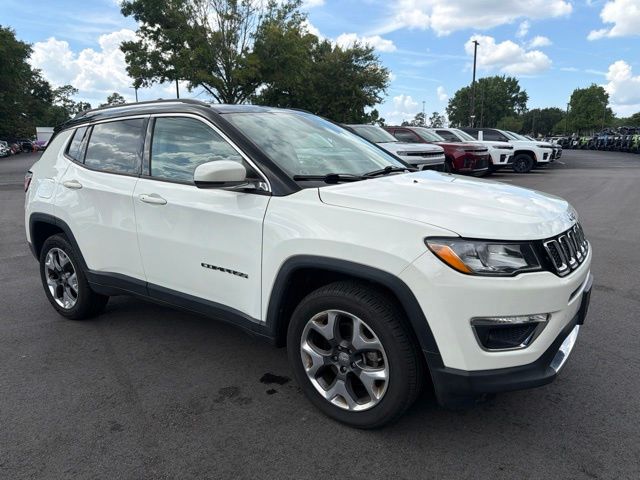 White Clearcoat 2018 Jeep Compass SUV / Crossover Four-Wheel Drive 9-Speed Automatic