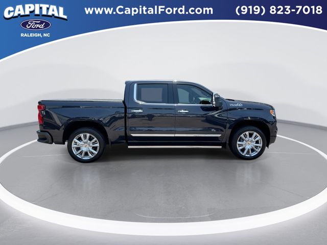 Used 2024 Gray Chevrolet High Country image 9