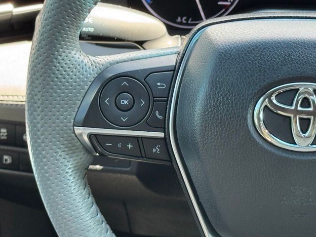 Used 2022 Toyota Avalon Hybrid Sedan