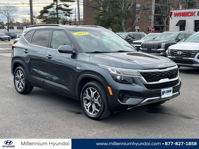 2022 Kia Seltos EX AWD