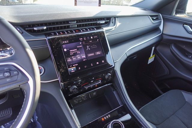 Grand Cherokee L Altitude
