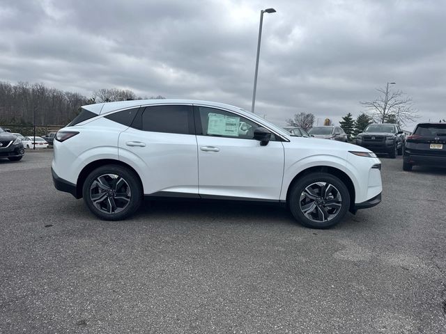 New 2026 White Nissan SL image 3