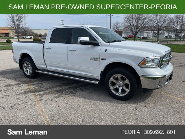 Bright White Clearcoat 2018 RAM 1500 Laramie Crew Cab 4WD Pickup Truck Four-Wheel Drive 8-Speed Automatic
