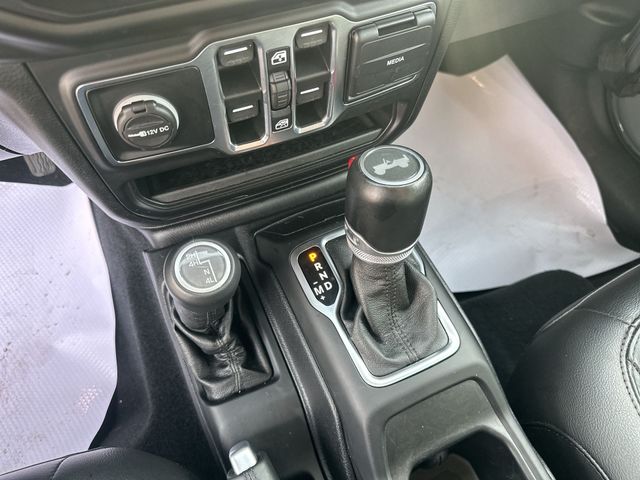 Certified Used 2021 Gray Jeep Unlimited Sahara Altitude image 22