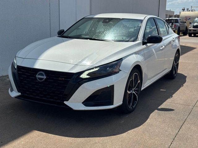 2026 Nissan Altima 2.5 SR White at Don McGill Toyota