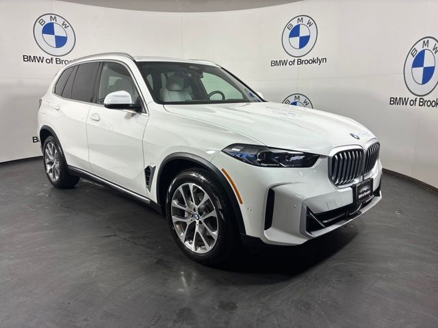 Alpine White 2026 BMW X5 SUV / Crossover All-Wheel Drive 8-Speed Automatic