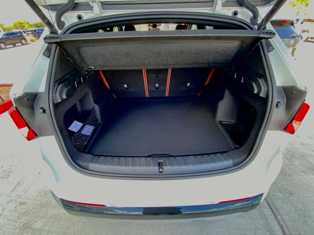 2026 BMW X1 28i - Photo 9