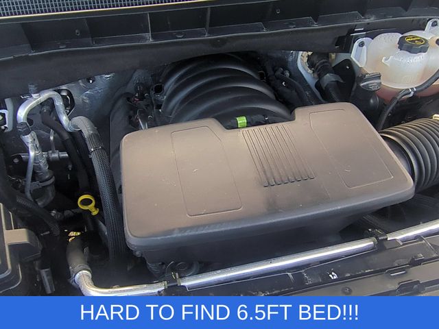 Used 2024 White Chevrolet RST image 29