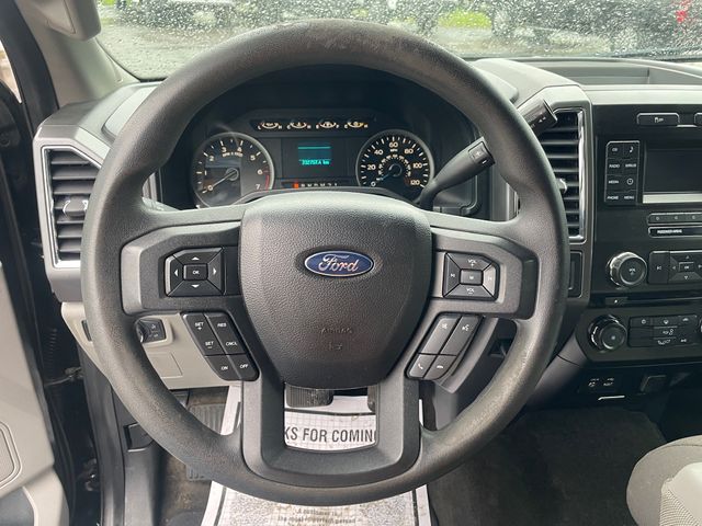 2015 Ford F-150 XLT - Tuxedo Black Metallic exterior view 19