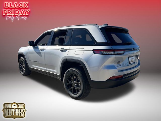 2024 Jeep Grand Cherokee Altitude 7