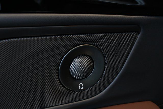 New 2026 White Lincoln Reserve image 10