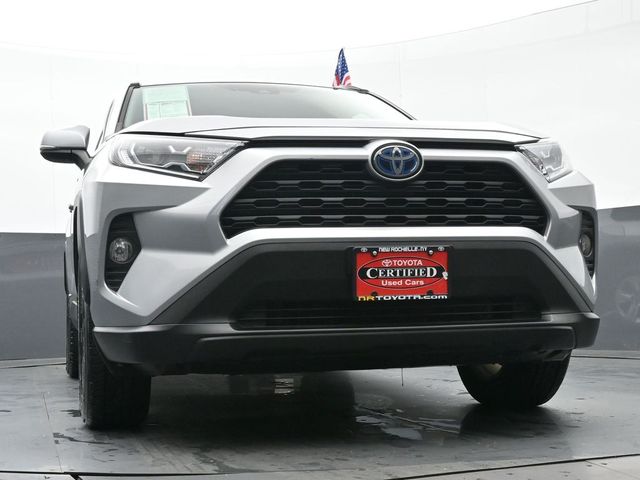 2020 Toyota RAV4 Hybrid XLE 41