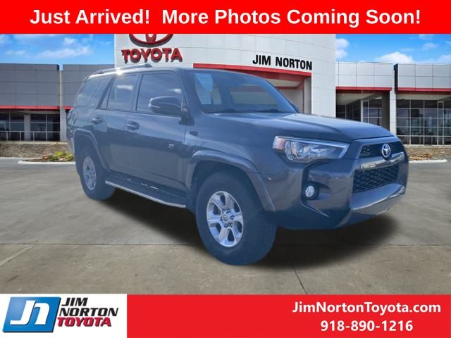 2019 Toyota 4Runner SR5 3