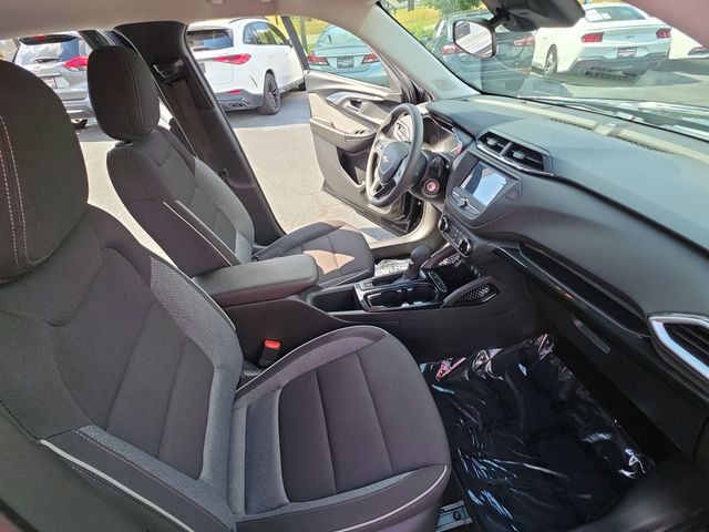 Used 2023 Black Chevrolet LS image 10