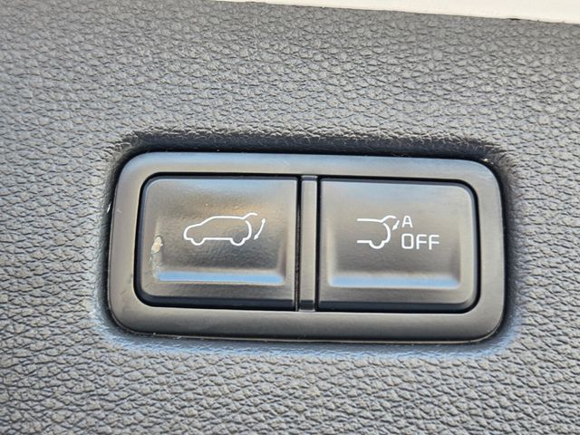 Used 2023 White Kia SX-Prestige X-Pro image 32