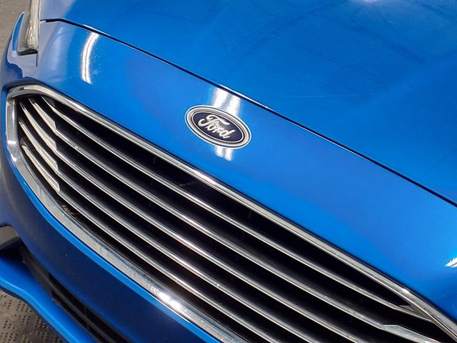 2019 Ford Fusion Hybrid - Image 32