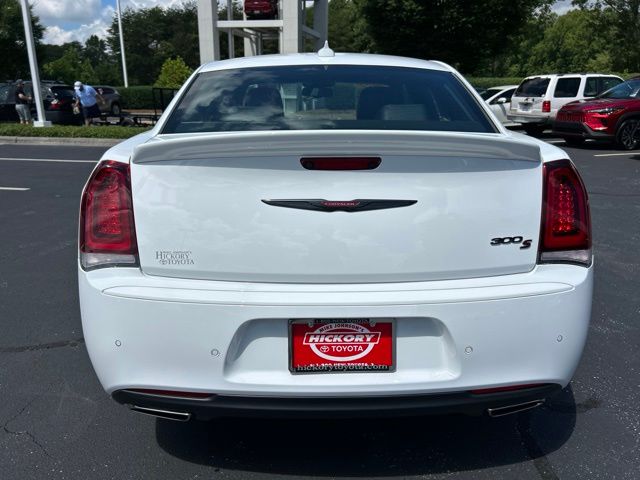 Used 2022 Chrysler 300 Sedan