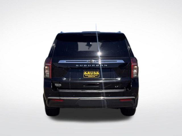 2022 Chevrolet Suburban LT