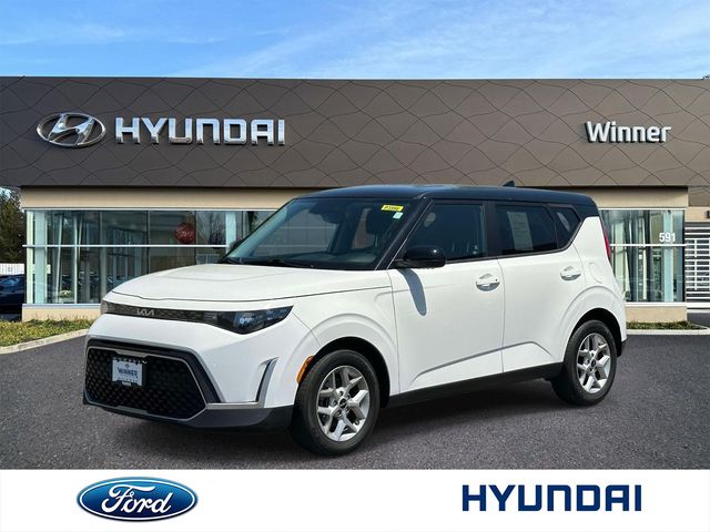 2024 Kia Soul S FWD