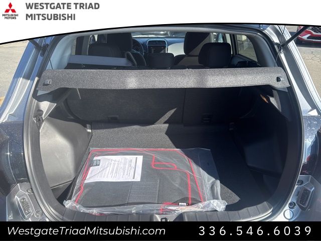 MitsubishiOutlander Sport12