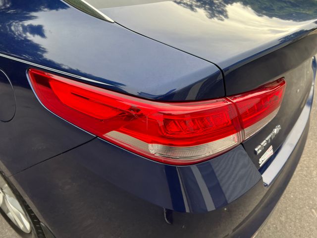 2016 Kia Optima EX 19